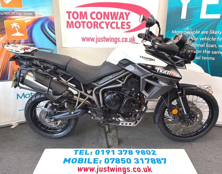 TRIUMPH TIGER 800 XCX, 2017(17), 10.448 MILES, FSH, SUPERB MACHINE, £5295