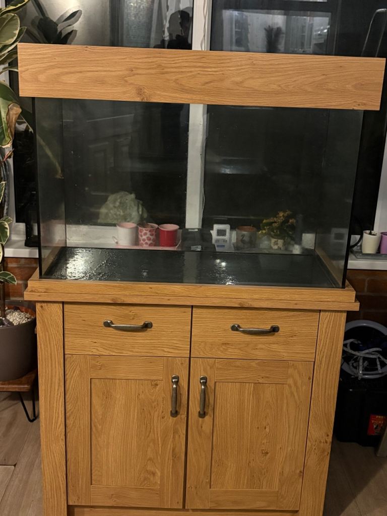 Fish tank and unit 