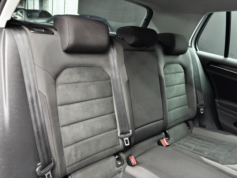 2017 Volkswagen Golf 1.6 TDI GT 5dr HATCHBACK DIESEL Manual