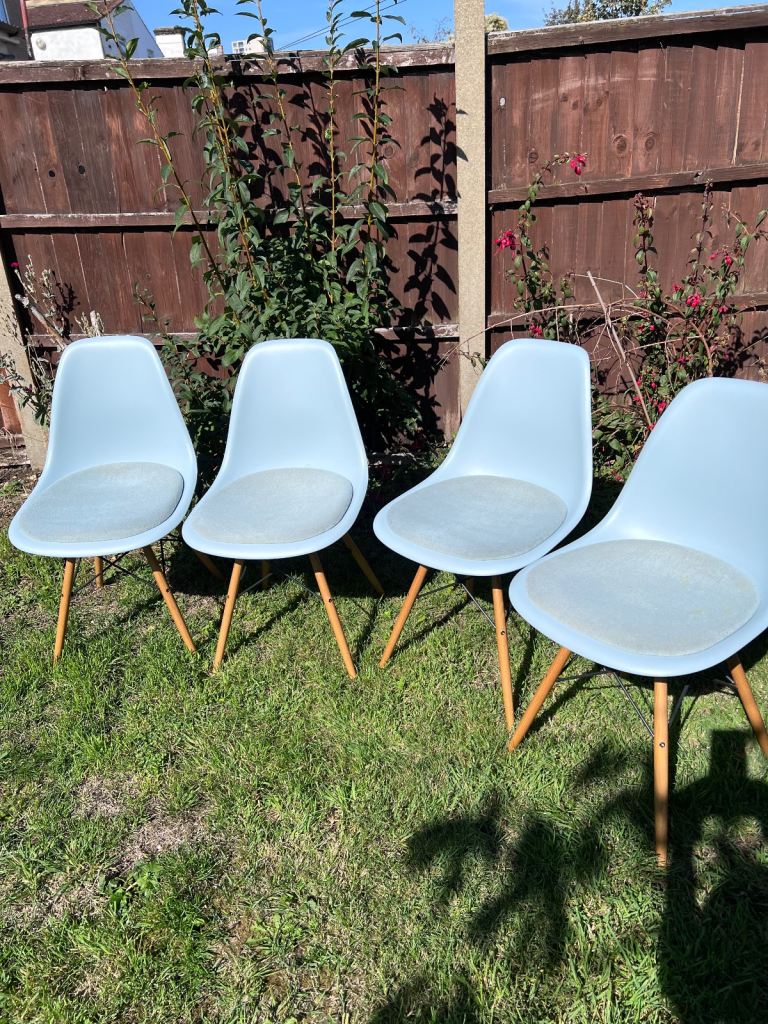 Blue Vitra Eames Eiffel chairs x4