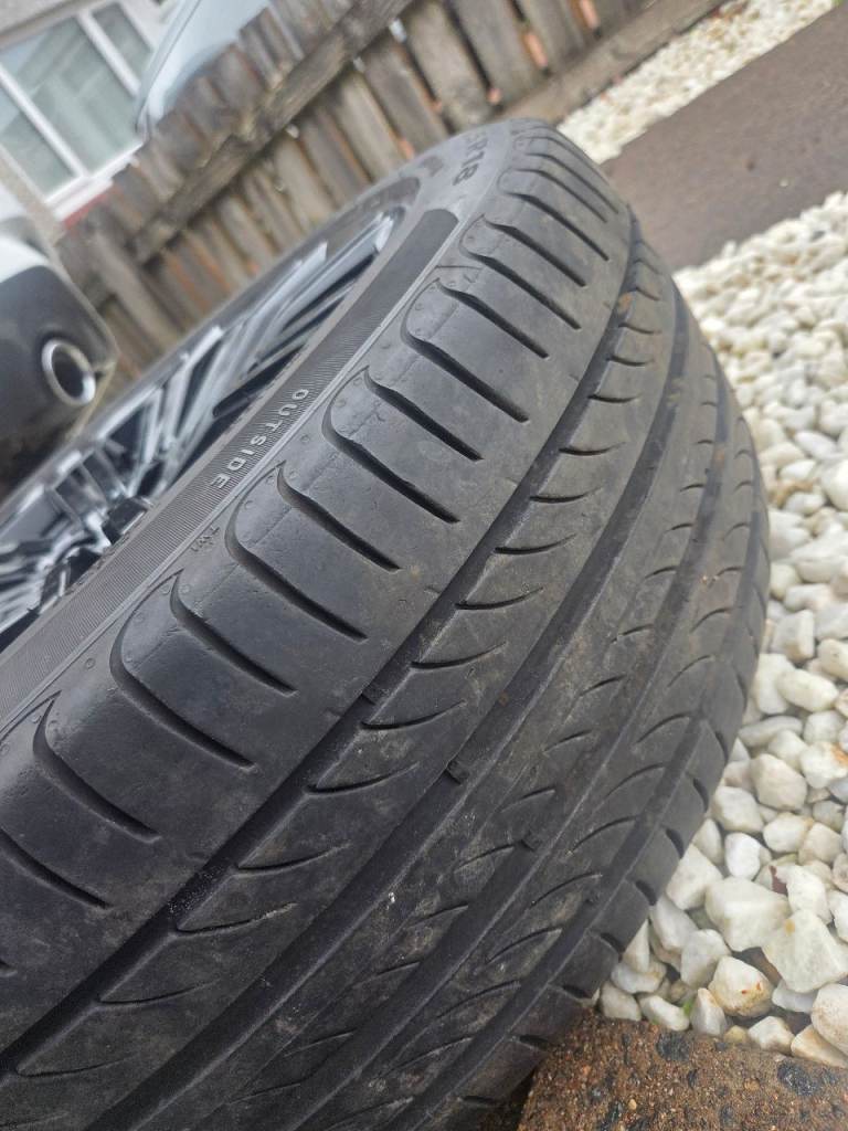 Bmw wheel almost brand new 