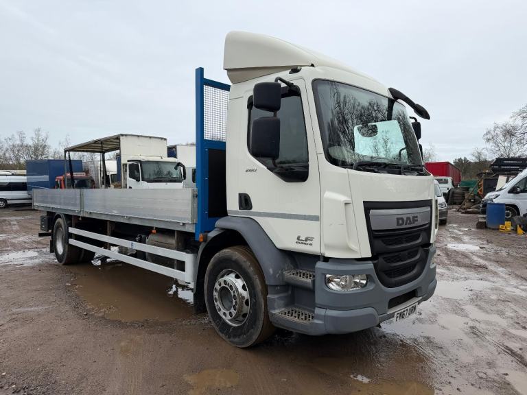 DAF TRUCKS LF [Phone number removed]EURO 6 18 ton DROPSIDE scaffold truck auto