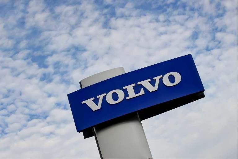 2026 Volvo EX30 Ultra, Twin Motor Performance, Electric ESTATE Electric Automatic