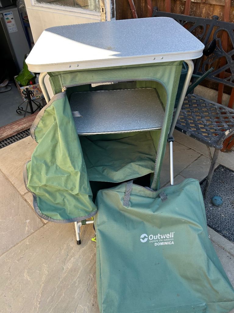 Caravan storage unit