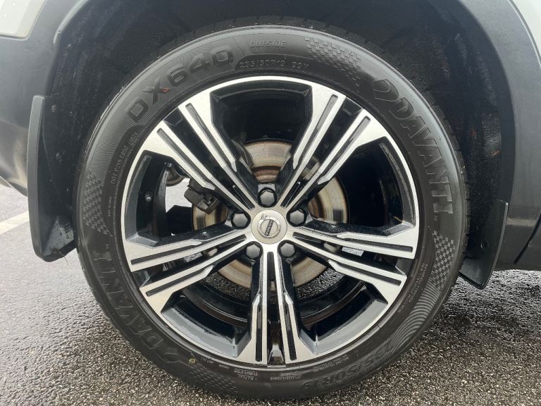 Volvo, XC40, Estate, 2019, Semi-Auto, 1969 (cc), 5 doors