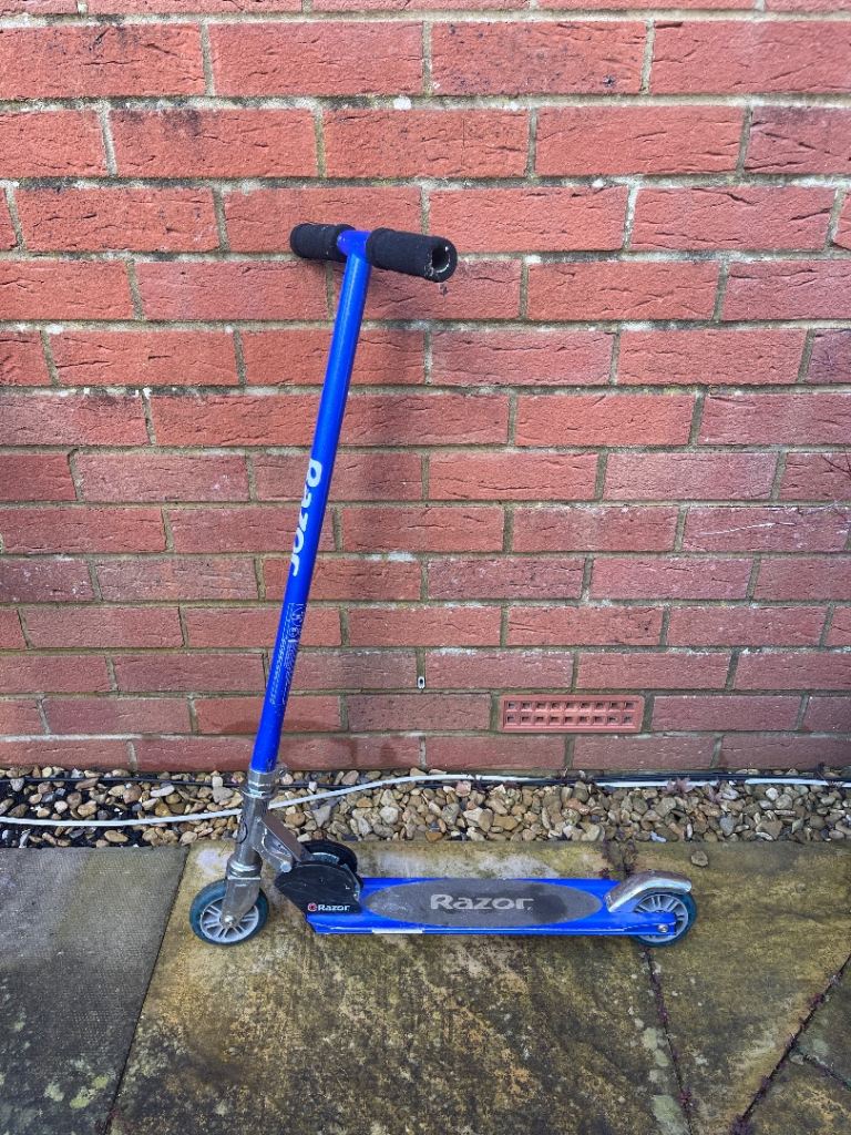 Razor scooter 