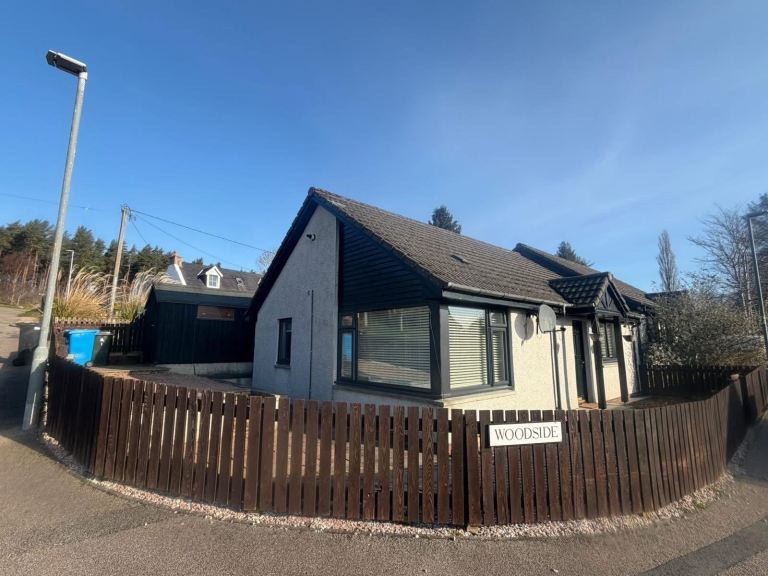 2 bedroom bungalow in Alness 