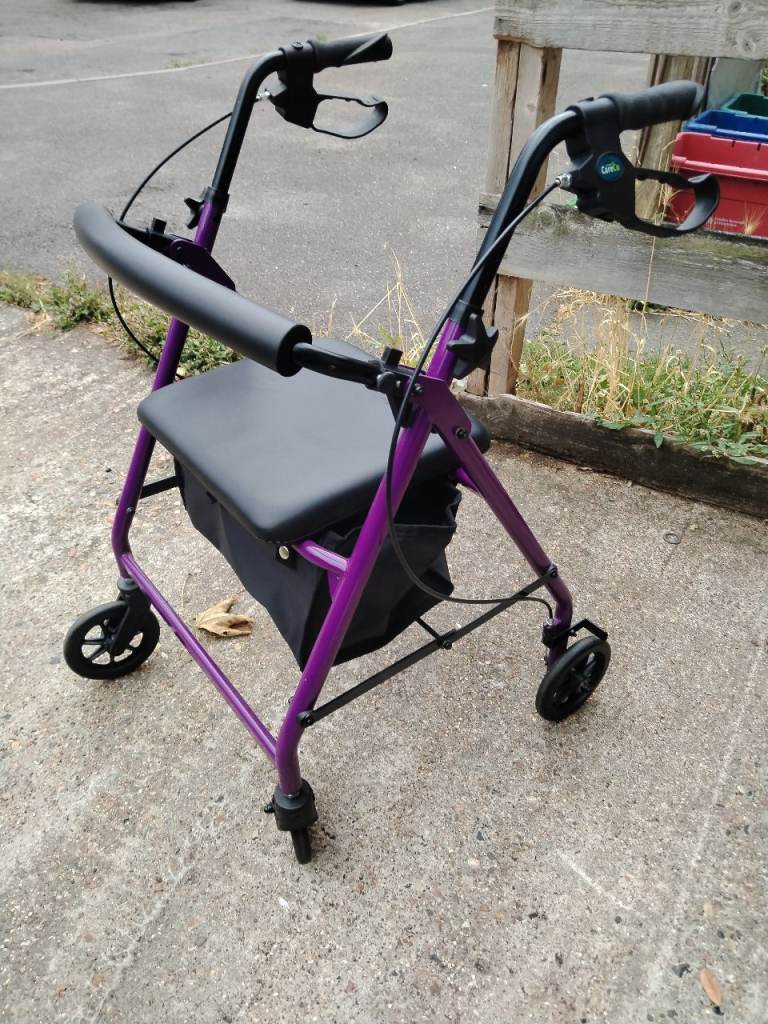 Mobility walker 
