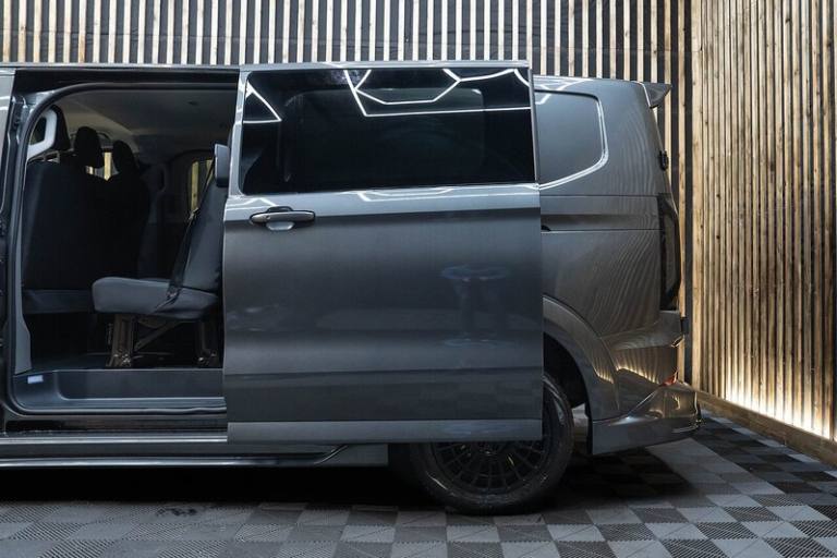  Ford Transit Custom 320 Limited L2h1 Dciv Ecoblue Crew Cab Diesel Automatic