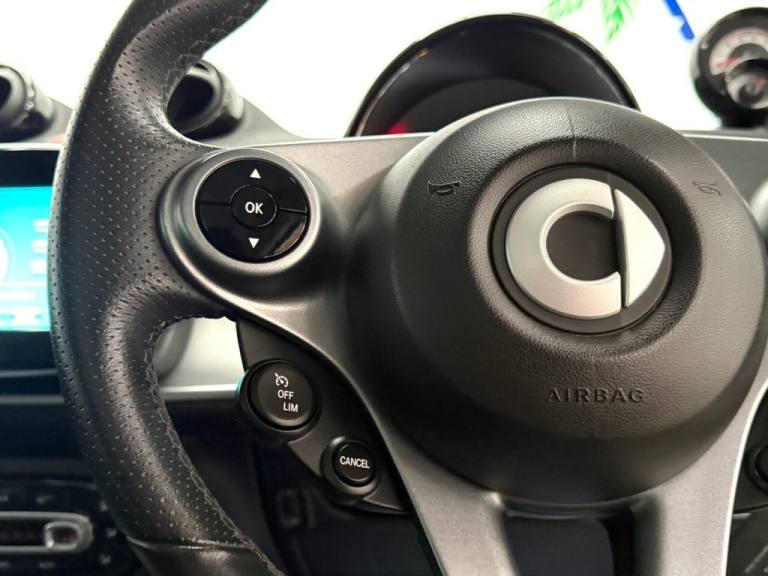 2016 16 SMART FORTWO 1.0 EDITION WHITE COUPE 2DR PETROL MANUAL EURO 6 (S/S) (71 