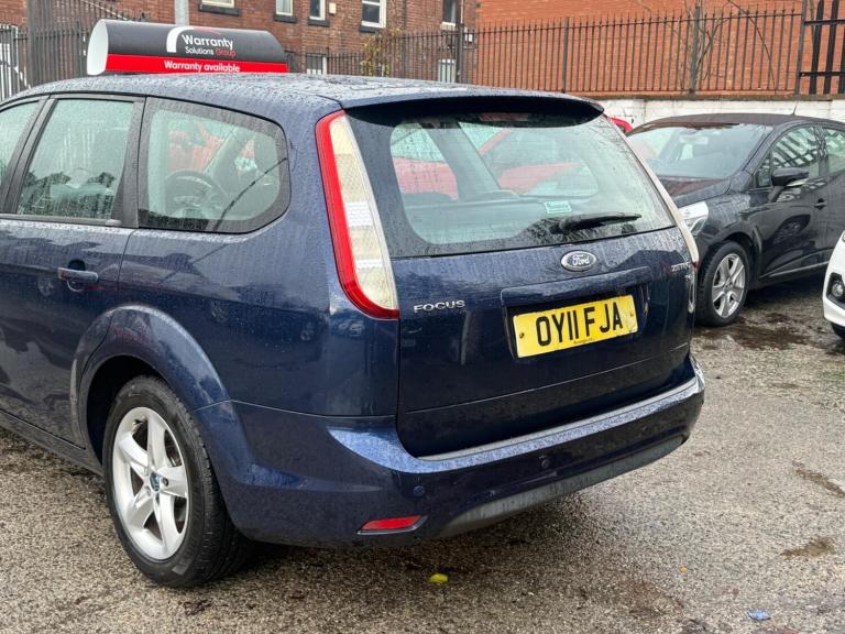 2011 Ford Focus 1.6 Zetec 5dr ESTATE PETROL Manual
