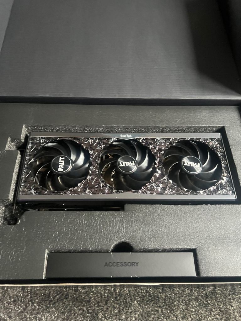 Palit Gamerock RTX 4090 midnight kaleidoscope 24GB