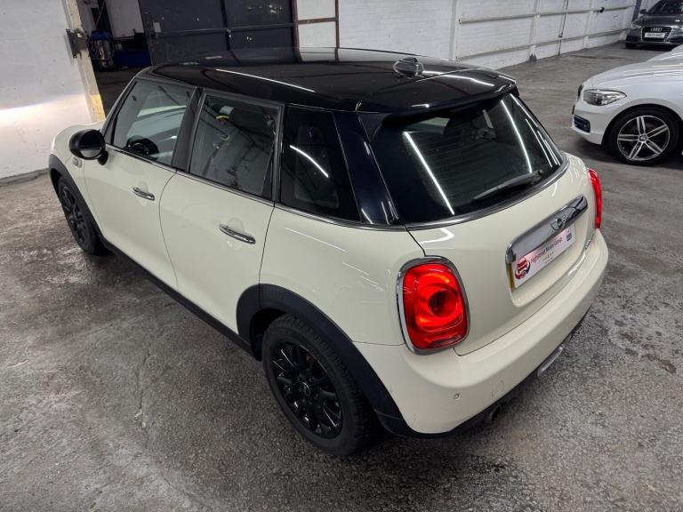 2015 MINI Hatch 1.5 Cooper 5dr HATCHBACK PETROL Manual