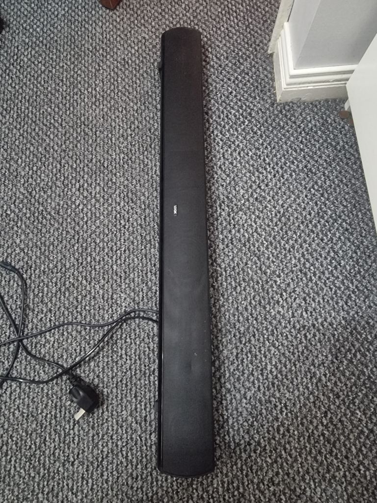 Soundbar and subwoofer 