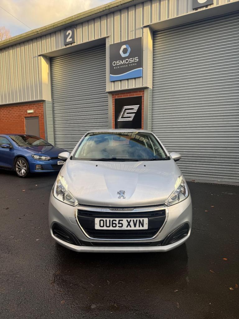 2015 Peugeot 208 1.2 PureTech 82 Active 5dr HATCHBACK PETROL Manual