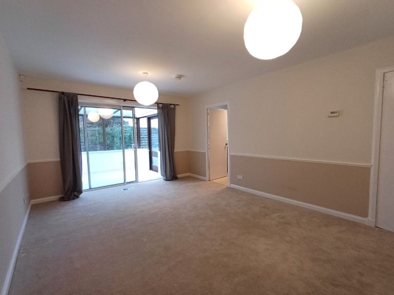 2 bedroom house in Crosswood Crescent, Balerno, Edinburgh, EH14 7HS