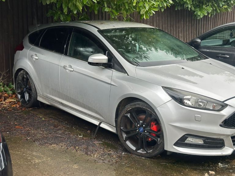 FOCUS ST BREAKING ALL PARTS AVAILABLE 