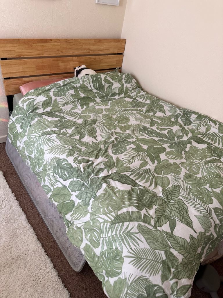 Double bed frame 