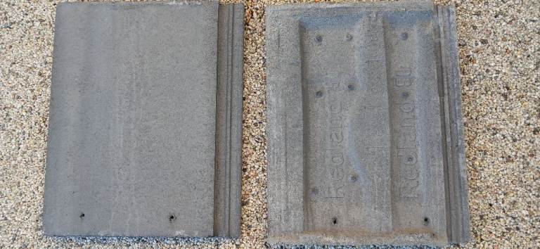 Redland 90 roof tiles