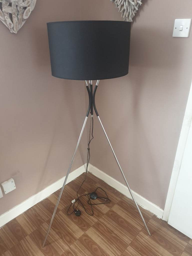 Tripod Style Floor Lamp