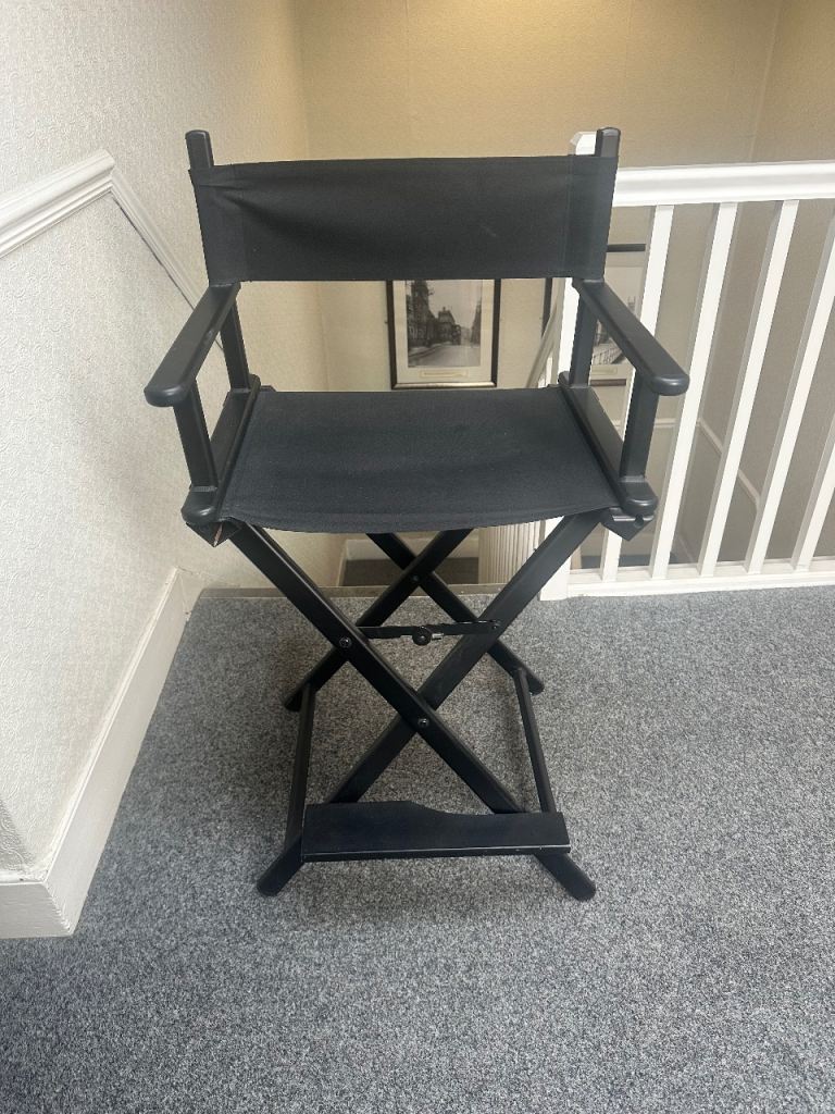 🔥 Directors Chair – Black – Foldable – £25
