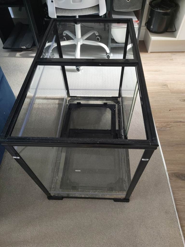 Large glass vivarium for sale