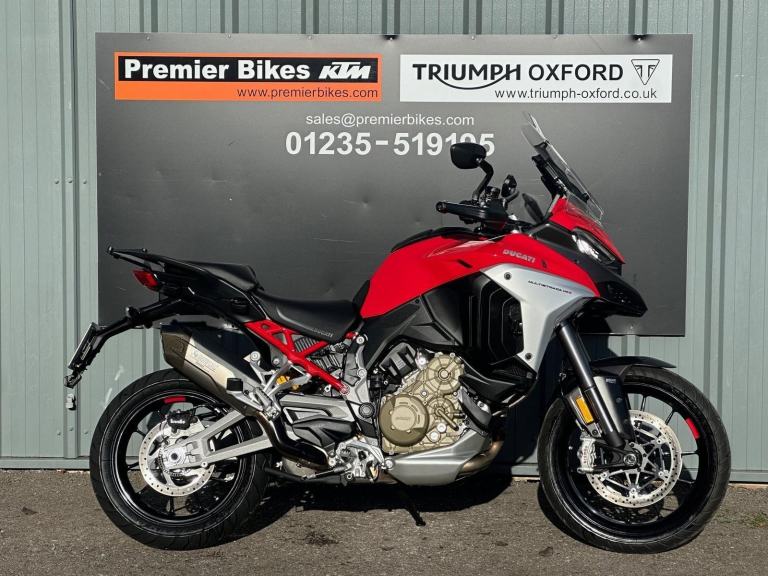 Stunning One Owner 2024/24 Ducati Multistrada V4S Motorcycle 