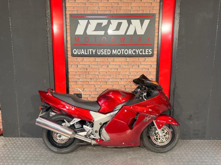 2001 Honda CBR1100XX Blackbird 21,168 Miles Great Condition 