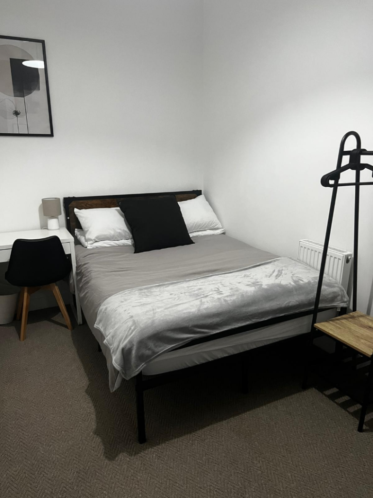 Spacious & Cosy Studio for Rent in - CV1 3AQ