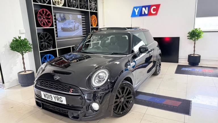 2019 MINI Hatch 2.0 Cooper S Exclusive II 3dr Auto HATCHBACK PETROL Automatic