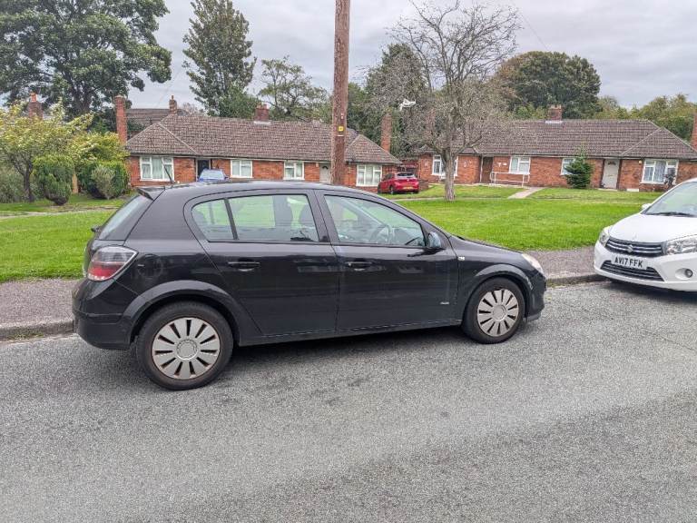 Vauxhall, ASTRA, Hatchback, 2009, Manual, 1686 (cc), 5 doors