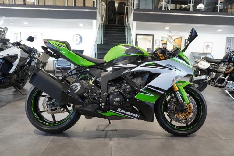 Kawasaki Ninja ZX-6R, 2014, Green with just 10643miles