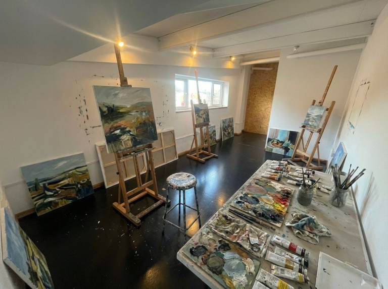 Office | Creative Space | Workspace | Artist Studio | Desk in Hackney Wick E9