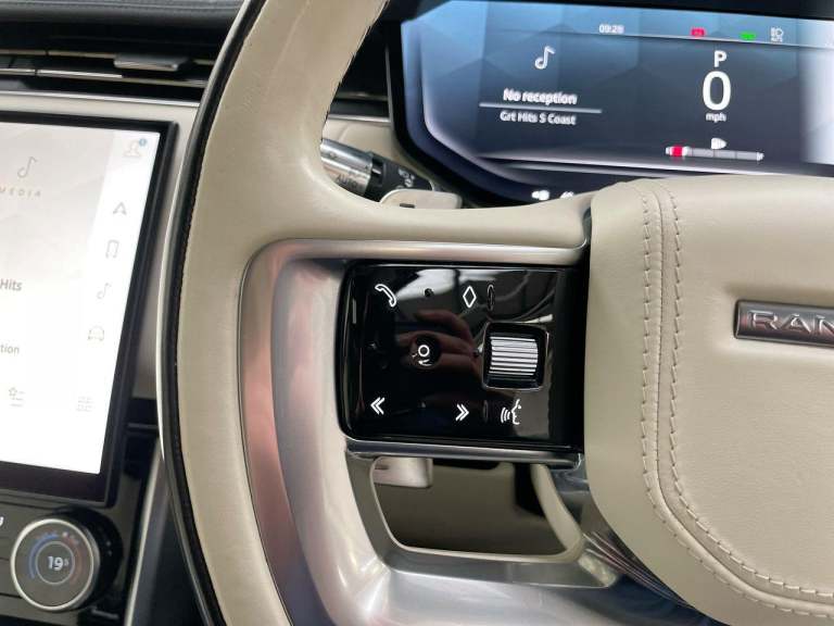 2022 Land Rover Range Rover 3.0 P400 MHEV HSE SUV 5dr Petrol Auto 4WD Euro 6 (s/s) (400 ps) [SLID...