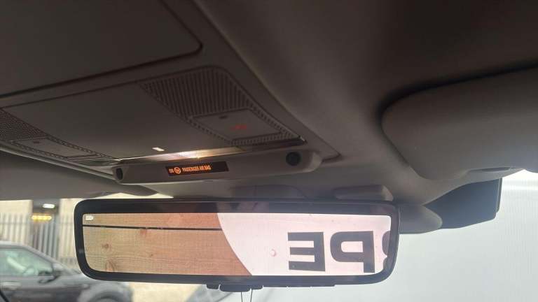 LAND ROVER DEFENDER 3.0 D250 MHEV SE 2021