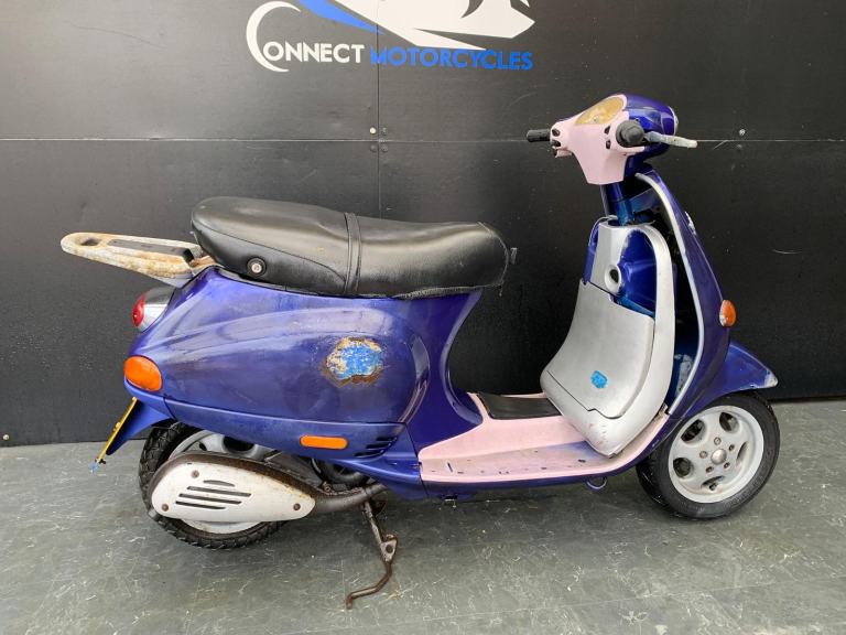 PIAGGIO VESPA 50 ET2 50cc 2 STROKE PROJECT SCOOTER 1999 HPI CLEAR