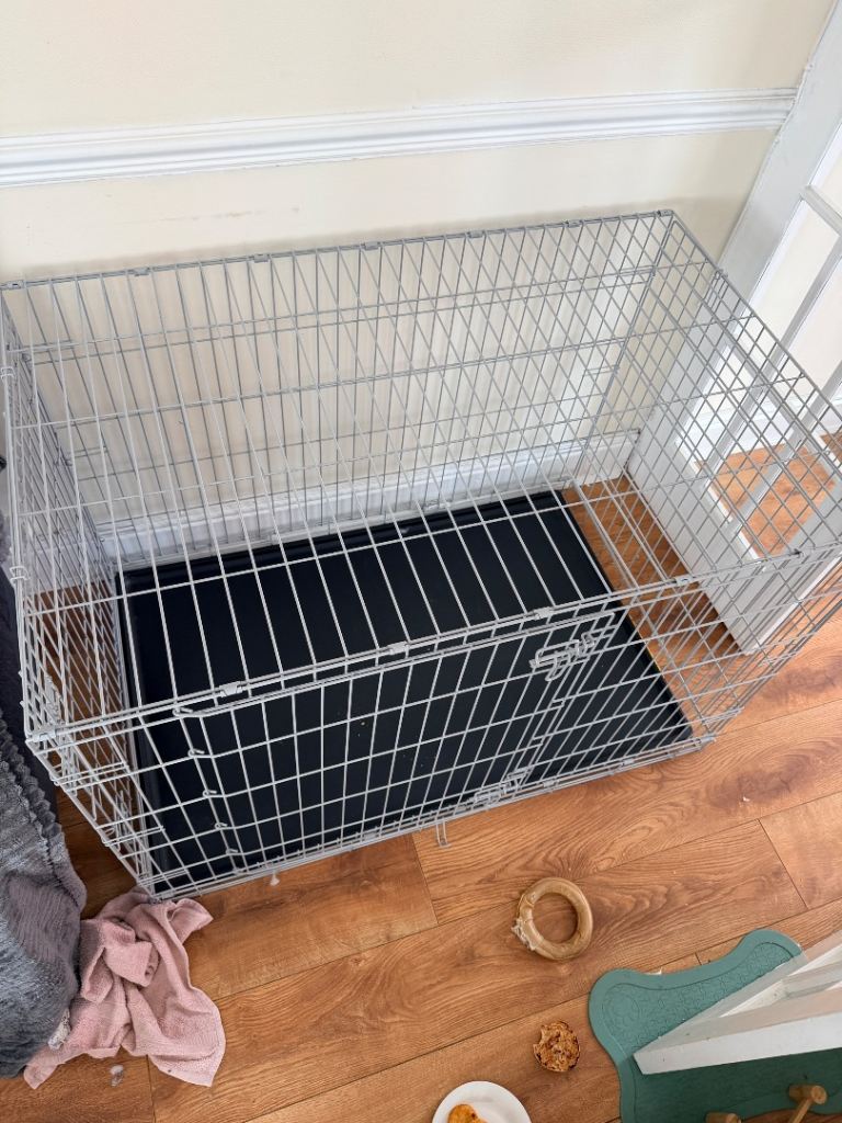 Xl dog cage. 
