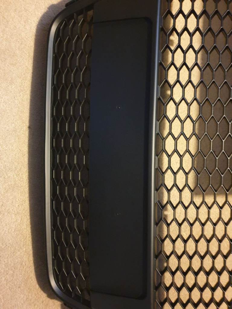 Audi A5 8T Honeycomb Grill