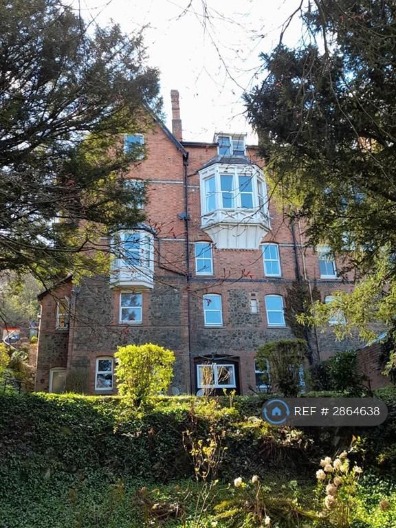 2 bedroom flat in Blackmore House, Malvern Wells, WR14 (2 bed) (#2864638)