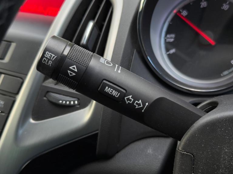 2012 Vauxhall Astra GTC 2.0 CDTi SRi Euro 5 (s/s) 3dr HATCHBACK Diesel Manual