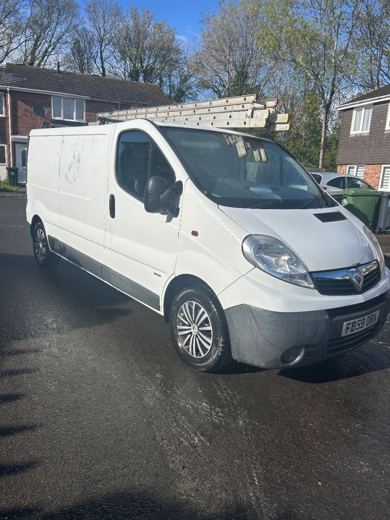 Vauxhall vivaro 2.0 115 lwb