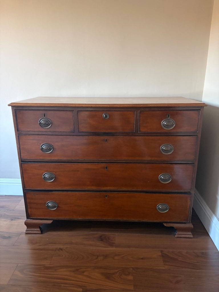 Antique Mahogany 6 Drawer Chest of Drawers - 122cm Wide