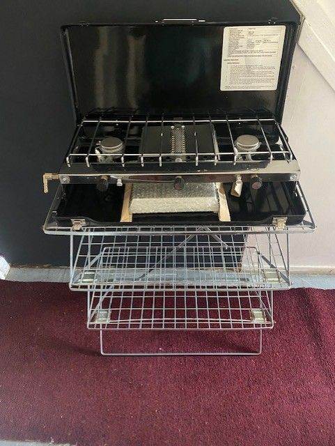 hi gear camping stove with grill new