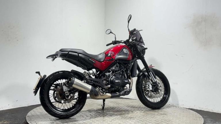 Benelli Leoncino 2019 15K MOT A2 READY 500CC NAKED BIKE WARRANTY