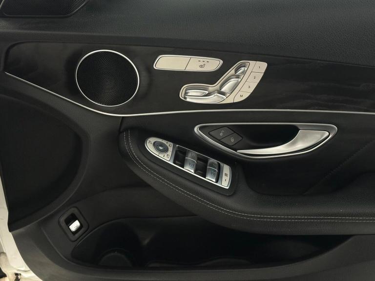 MERCEDES-BENZ C CLASS 2.1 C220d AMG Line (Premium) G-Tronic+ Euro 6 (s/s) 4dr