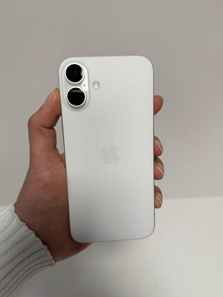 【t#k#c#k#s#k】Apple iPhone 13 Pro シルバー Apple iPhone 13 Pro 256Gb Max Silver – Good Condition | in