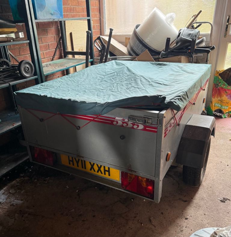 Erde 353 cady trailer – Good for Camping/Odd Jobs