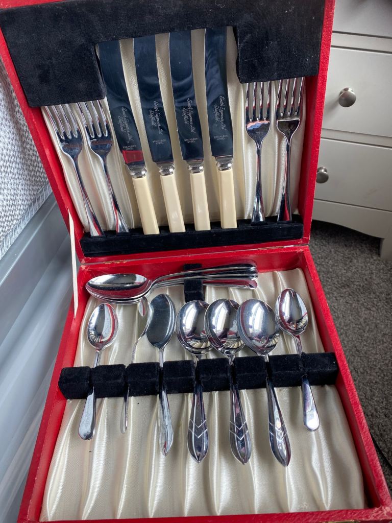 Antique cutlery set