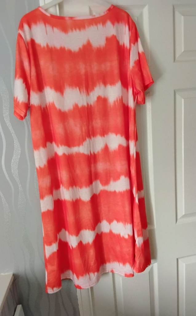 New tye dye tshirt dress in xlarge.