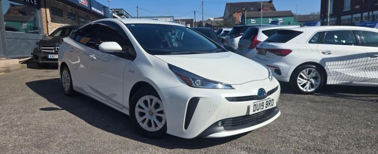 2026 Toyota Prius 1.8 VVT-h  Hatchback 5dr Petrol Hybrid CVT Euro 6 (s/s) (136 ps) Hatchback Hybr...